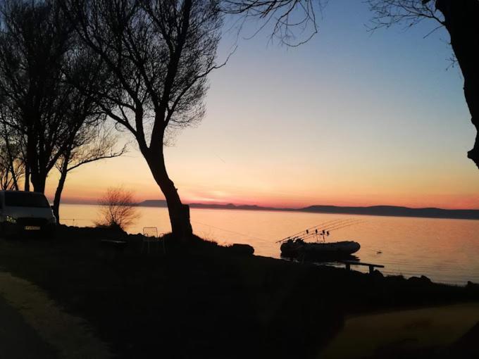 Boathouse Balatonlelle With Sauna Εξωτερικό φωτογραφία