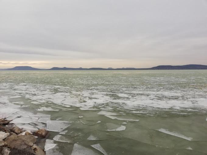 Boathouse Balatonlelle With Sauna Εξωτερικό φωτογραφία